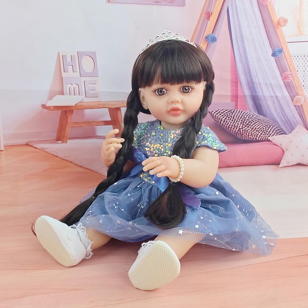 55CM Realistic Reborn Doll with Changeable Clothes | Bath-Friendly Toy for Kids | Soothing Companion Gift