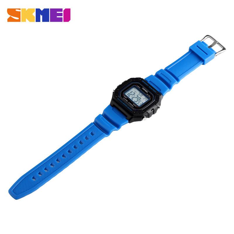 Skmei Men's Multifunctional Waterproof Square Sports Watch