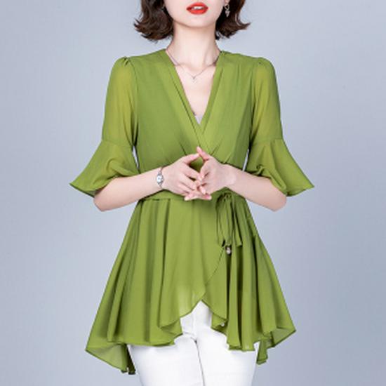 2021 Floral Chiffon Short-Sleeve Top: Slimming, Age-Reducing Style for Women
