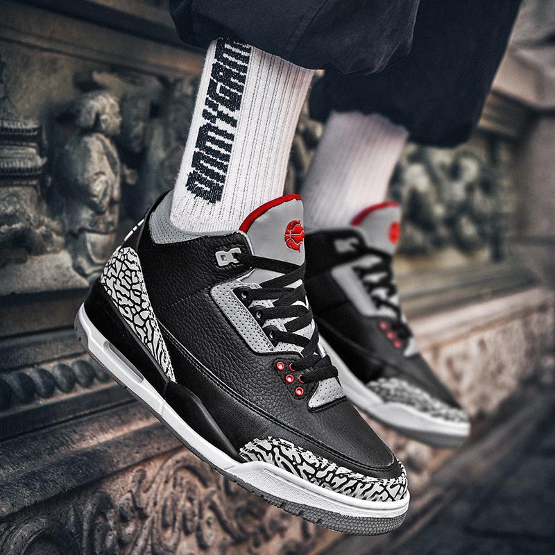 Wear resistant, comfortable, fashionable, slip resistant,and breathable mid cut basketball shoes, new for spring/summer 2024