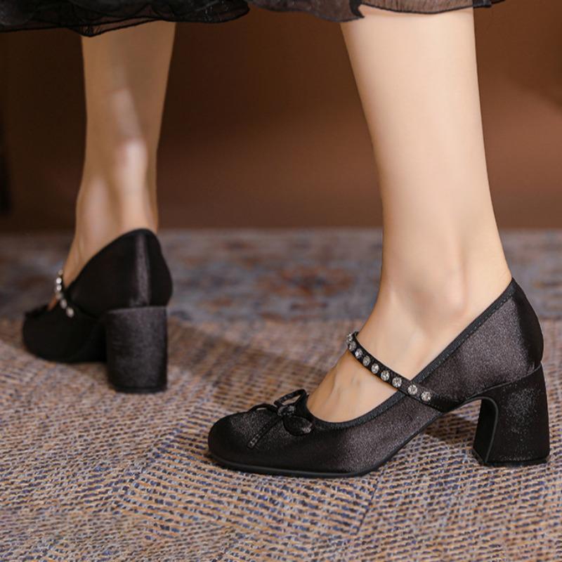 Søt sløyfe Høye hæler Rhinestones En-stropp Damesko Rund tå Mary Jane-sko