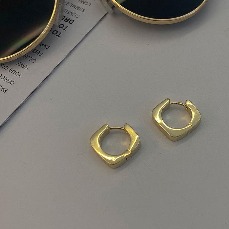 Simple Wind Diamond Earrings Senior Niche Personality Cold Wind Design Sense of Earrings Trendy Gift Elegant Lady's Accessories Classic Jewelry Casual