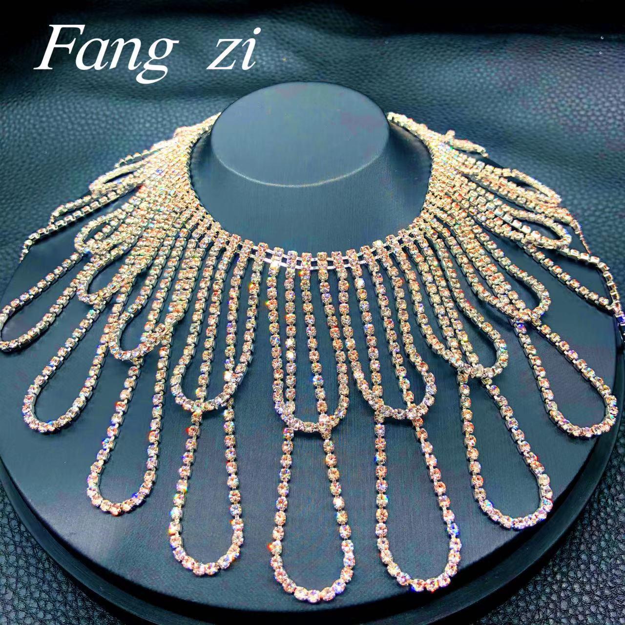 

Роскошное колье-стейтмент с кисточками из страз: Преувеличенный чокер-цепочка с когтями для вечера и вечеринки золотой