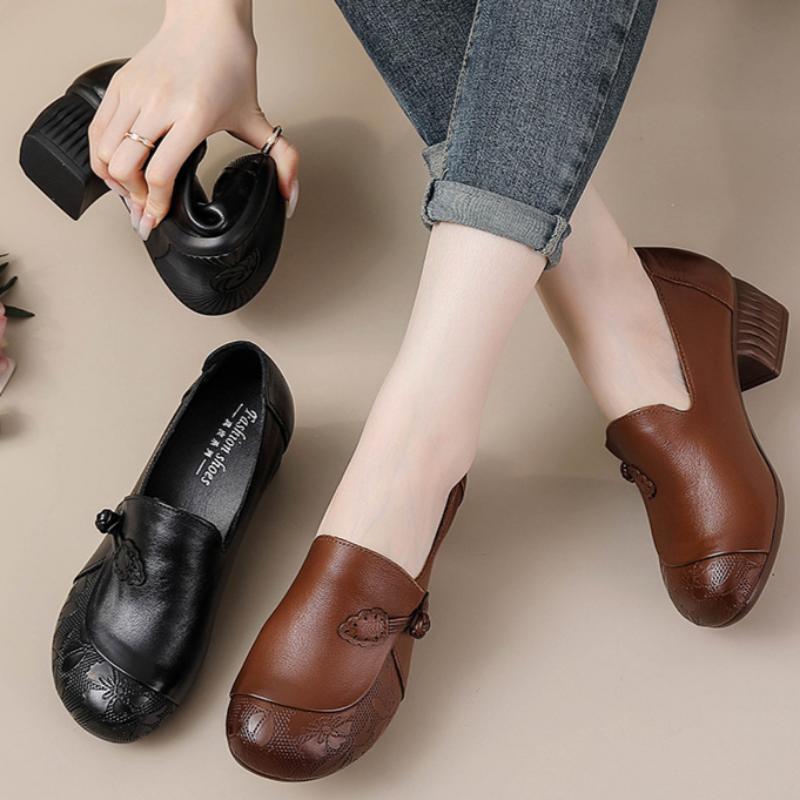 Women's Thick-heeled Leather Shoes, Retro Ethnic Style Handmade Women's Shoes, Medium and High Heels, Middle-aged Shoes