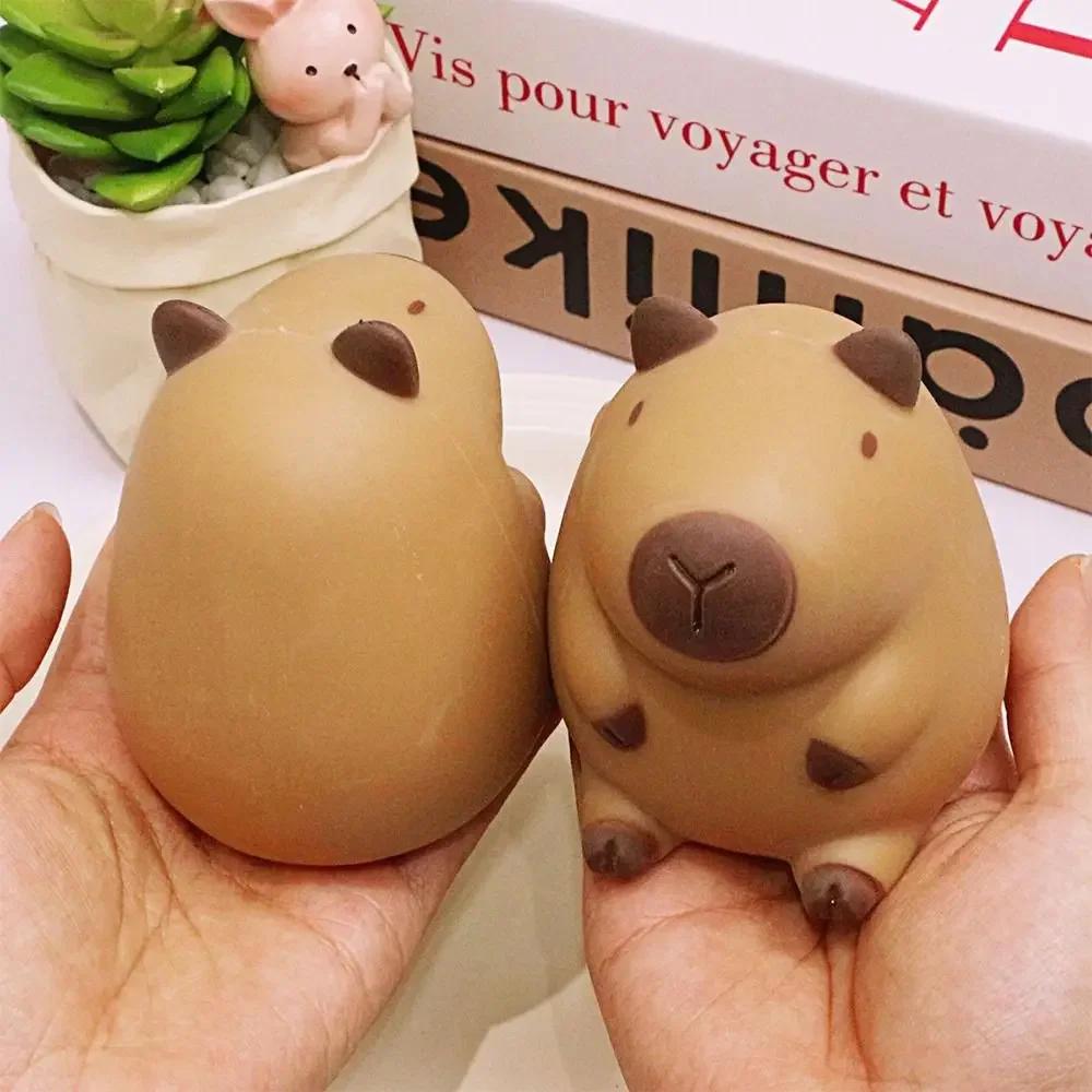 Capybara Slow Rebound Squeeze Toy Kawaii Brown Squeeze Toys Cartoon Capybara Stress Relief Decompression Toys for Kid Best Gift