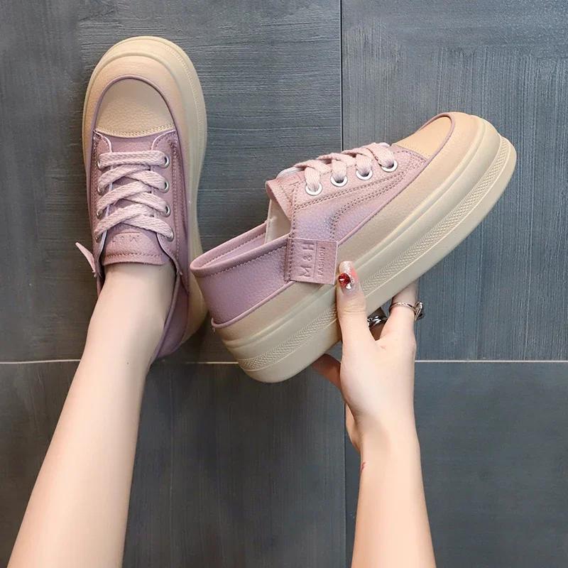 Trendy Sports Shoes for Women Autumn New Flat Bottomed Walking Designer Lace Up Casual Sports Running Travel Women's Shoes