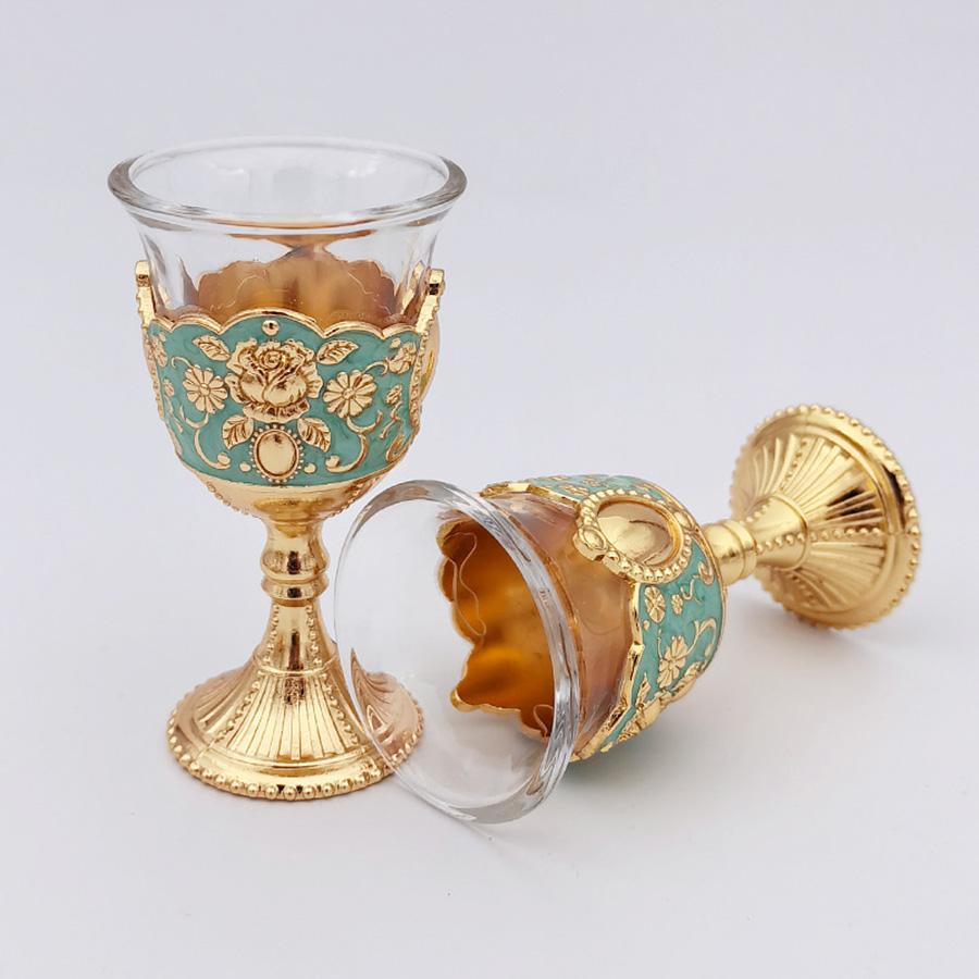

Set of 2 Vintage Wine Goblet Palace Style Retro Metal Embossed Wine Cup Palace Toasting Glasses For Home Offices Kitchen Wedding 51-100ml