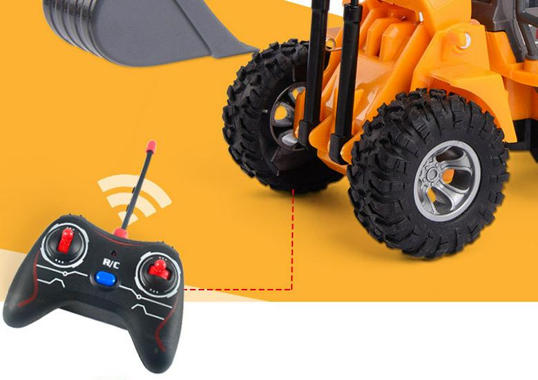 Children's Rechargeable Remote Control Excavator Bulldozer Toy with Lights