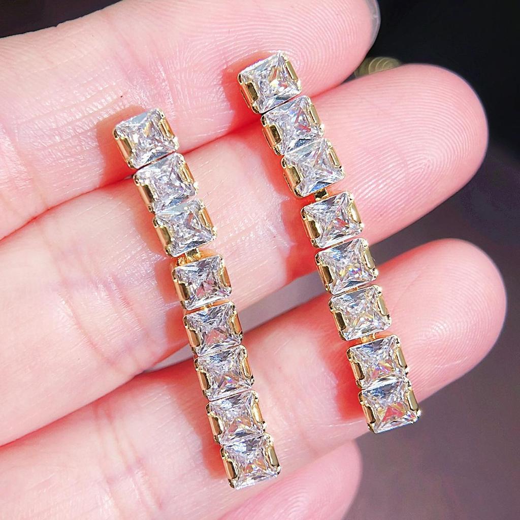 CMM 2Pcs Simple Wedding Jewelry Set Square AAA Cubic Zirconia V Shape Choker Necklace Earrings for Women
