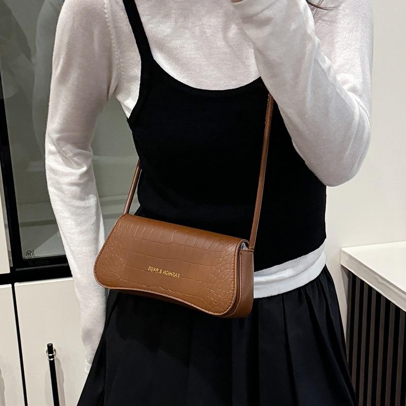 Premium Texture Solid Color Simple Casual Versatile Underarm Bag Women's Spring and Summer New Commuter Shoulder Handbag