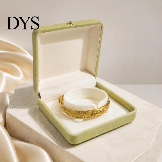 Small Velvet Jewelry Pouch Pearl Box, Anti-Scratch Lining Organizer with Golden Metal Bridal Keepsake Box Buckle, Decorative Storage Case for