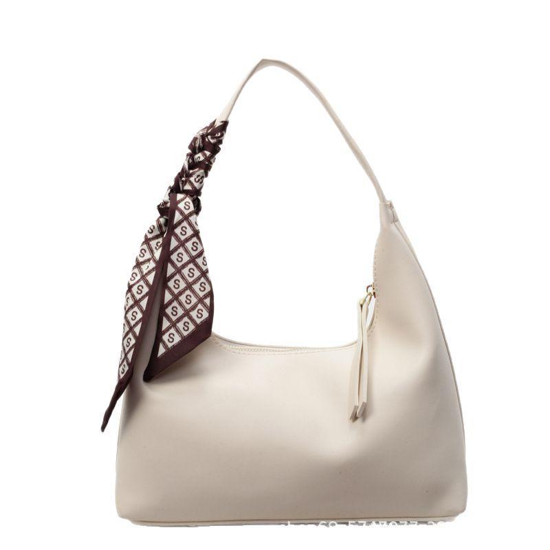 French retro armpit bag, high-end single shoulder commuter bag, women's 2025 new fashion silk scarf, large-capacity handbag.