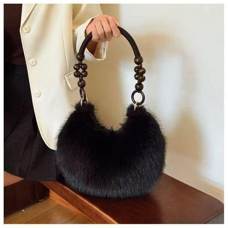 Women's Korean Style Wooden Bead Fluffy Tote: Fashionable Shoulder Bag, Versatile High-Value Design