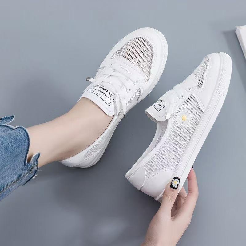 Summer new thin mesh fashionable durable breathable mesh shoes lazy shoes one-pedal lightweight single shoes