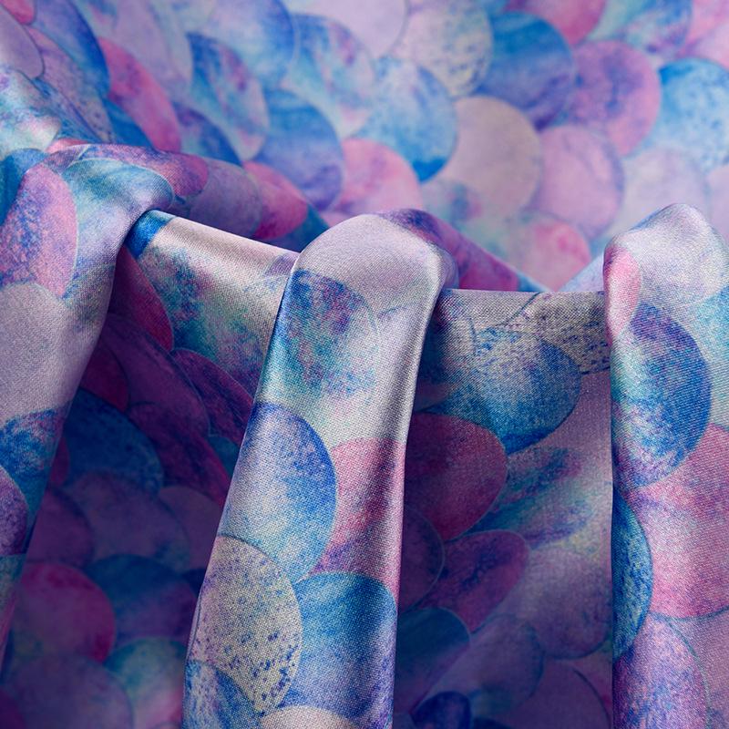 Colorful Fish Scale Floral Stretch Satin: Polyester-Spandex Digital Print Cheongsam Faux Silk Fabric