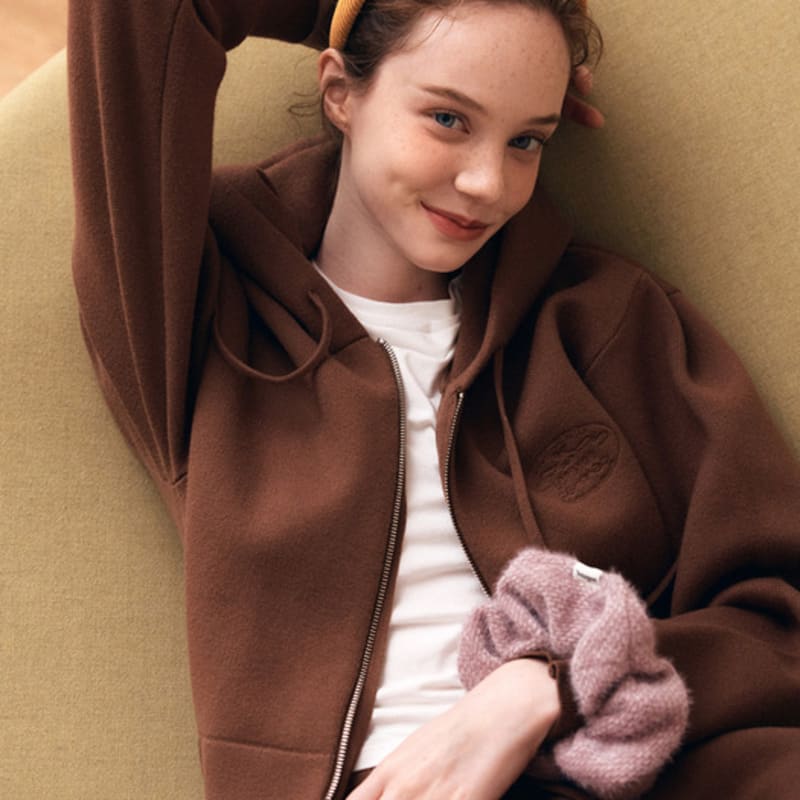 LOTS YOU lotsyou_Fluffy Scrunchie Light Pink