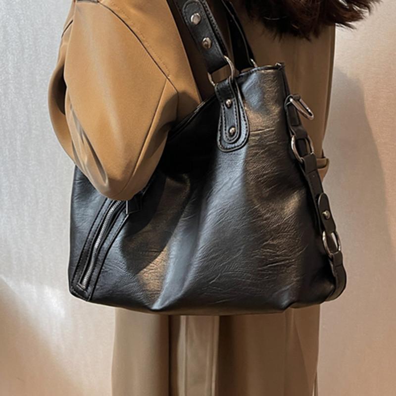 Women's Large Soft Leather Shoulder Handbags 2023 Big Size Designer Crossbody Bag All Match Tote Bag Female Casual Messenger Bag