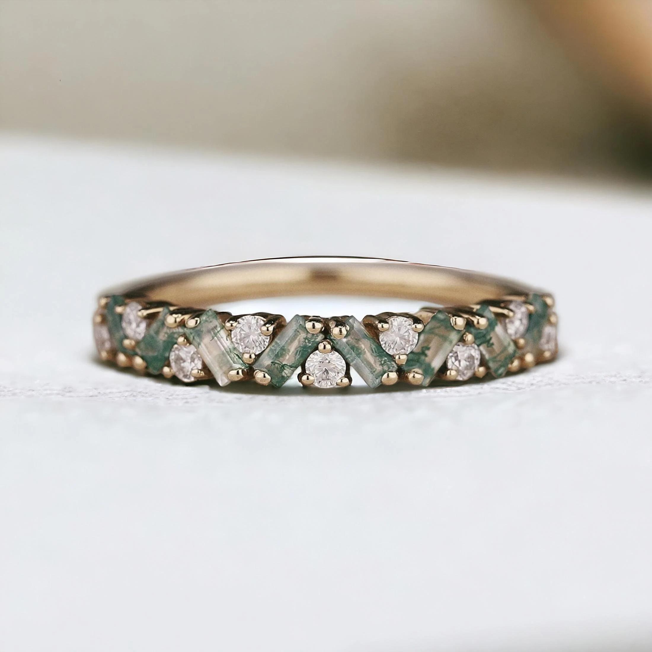 

Натуральное уникальное кольцо с моховым агатом Моховой агат Обручальное кольцо Золотые кольца Арт-деко Вечность Кольцо Моховой агат Парные кольца Персонализированный подарок для нее Q золотой