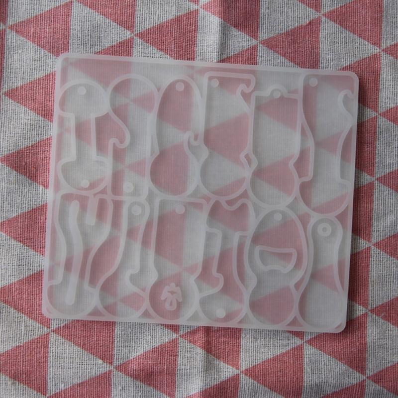 Reusable Silicone Trolley Tokens Mould Flexible Resin Keychain Crafting Tool for Homemade Decoration Projects Supplies