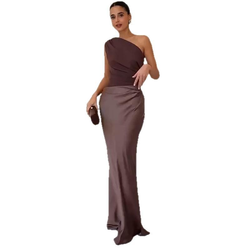 European and American new solid color diagonal neck sleeveless backless hip-wrapped elegant dress