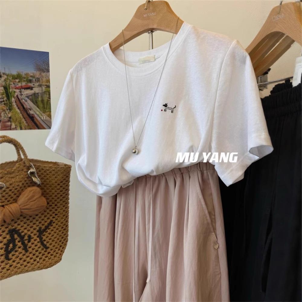 

Plus Size Women s Snowflake Cotton Short Sleeve T-shirt with Dog Embroidery - Available in Four Colors L (Up to 145 jin) білий
