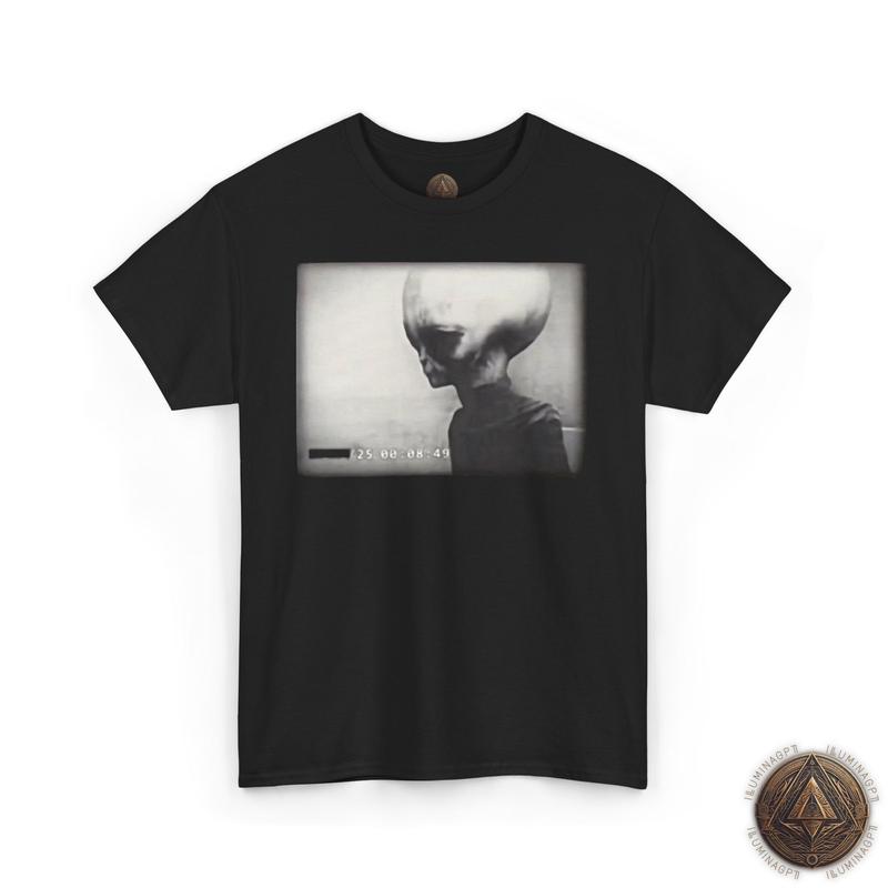 

Skinny Bob Unisex T-Shirt, Roswell Alien TShirt, Extraterrestri=al Tee L
