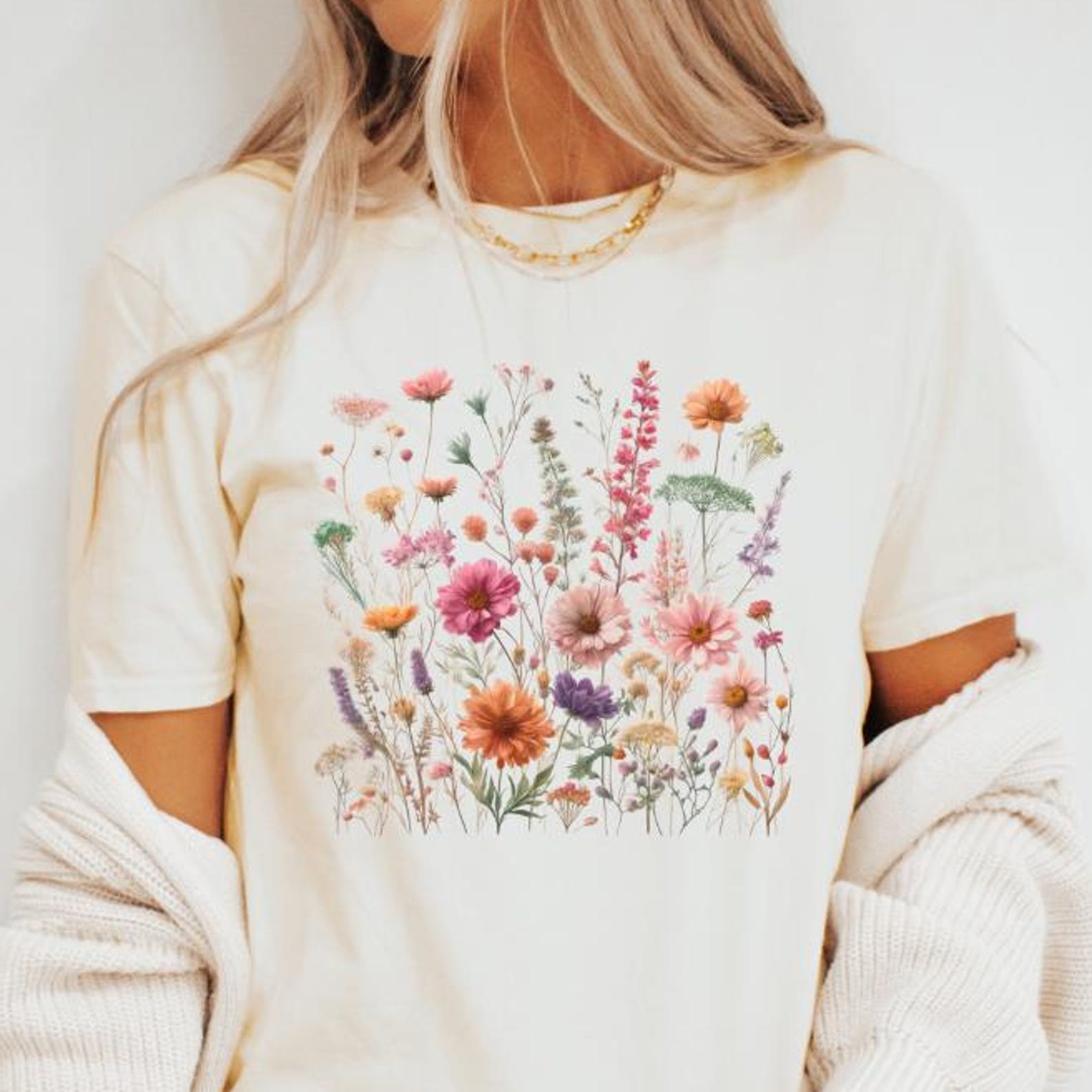 Floral Botanical Print T-Shirt, Aesthetic Wildflower Graphic Tee, Nature Inspired Garden Shirt, Boho Chic Flower Top 120