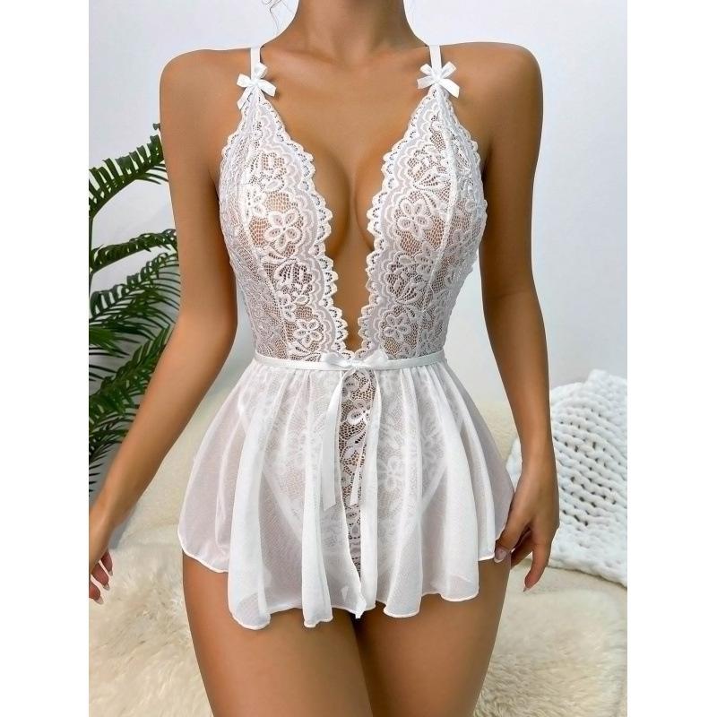 New Sexy Lingerie Crotchless Lace Bra And Underwear Set Women Lace Costumes Open Bra Underwear Sexy Dress Women Bodysuit