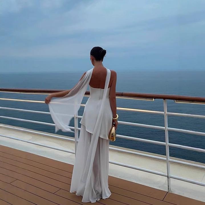 Jetzt verfügbar: 2025 Trägerloses Unregelmäßiges Mesh-Patchwork Schlitz Langes Kleid mit Schal