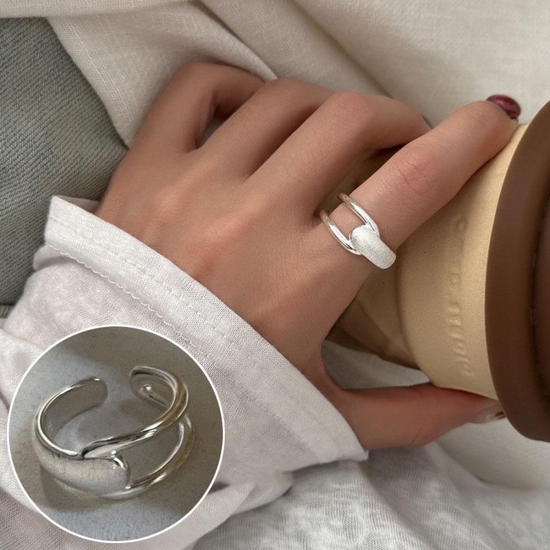 Elegant S925 Silver-Plated Light Blue Open Ring for Women - Versatile, Fashionable, and Luxurious Index Finger Design.