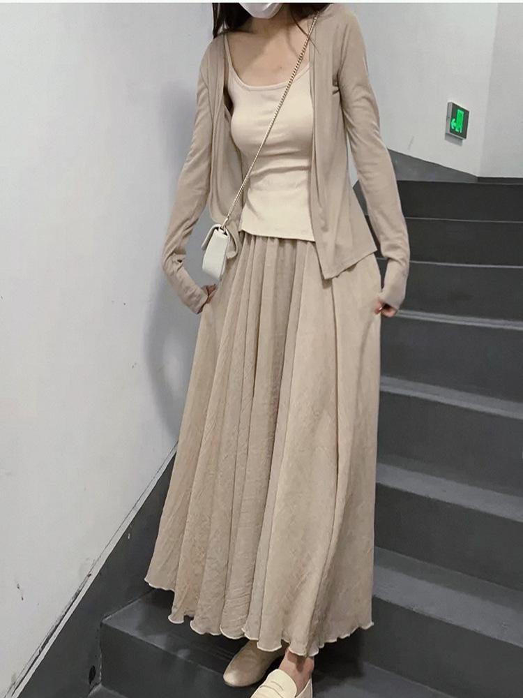 Women's High-End Retro Ice Silk Midi Skirt - Cotton, Linen, Slimming Fit, Large Hem, Floor-Length, Spring/Summer 2026