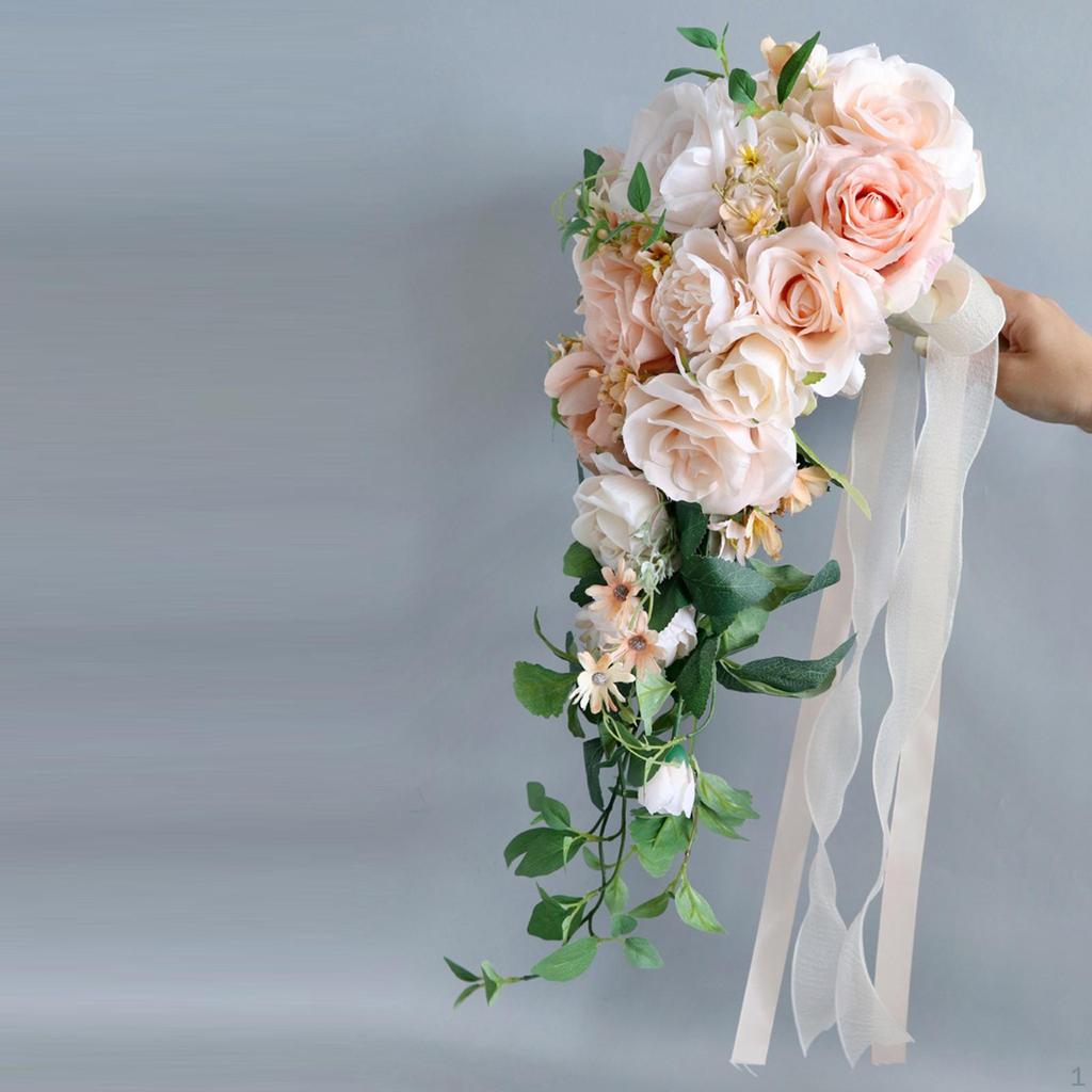 Hochzeitsstrauß für die Braut, Braut, künstliche Blumen, elegant, dekorativ, zum Halten