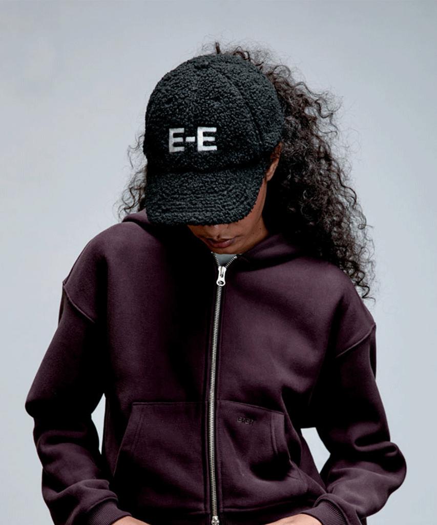 ERER Baseballkappe mit Stickerei Schwarz