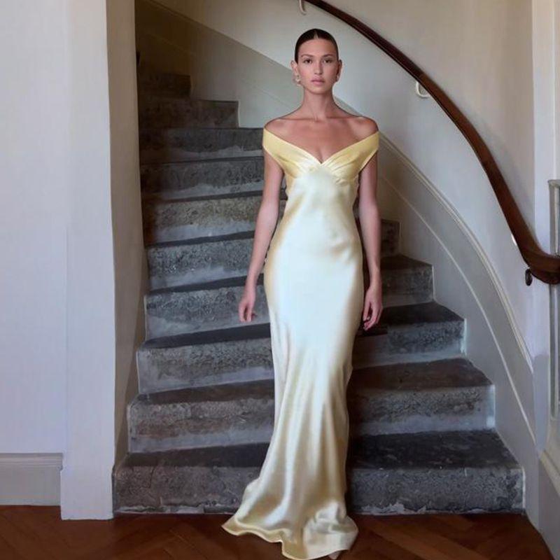 

2025 Foreign Trade New European and American Women clothes Temperament Sexy Backless Formal Dress Tube Top off-Shoulder Temperament Fashion Dress Light yellow 2XL