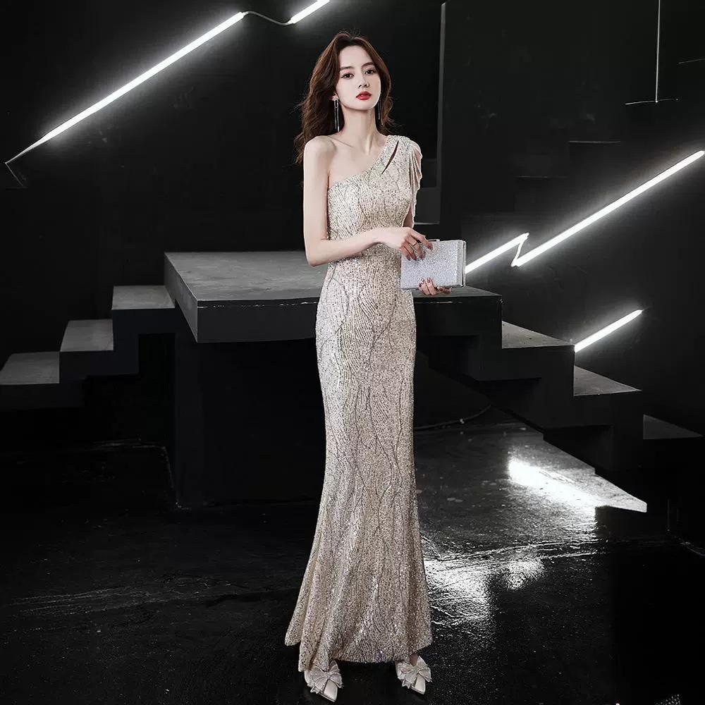 Sequined Fishtail Evening Dress Dress Women's 1011 New Temperament Long Shoulder Tassel Presides Over the Annual Meeting Banquet