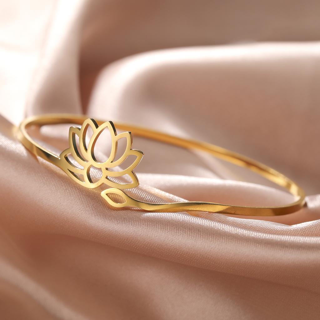Lemegeton Yoga Lotus Stainless Steel Cuff Band Women's Bracelet Bohemian Jewelry Elegant and Simple Lover Gift