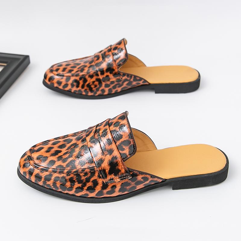 Men's Large Size Leopard Print Slip-On Loafers Breathable Open Back Casual Summer Sandals Comfortable Non-Slip Outdoor Slippers