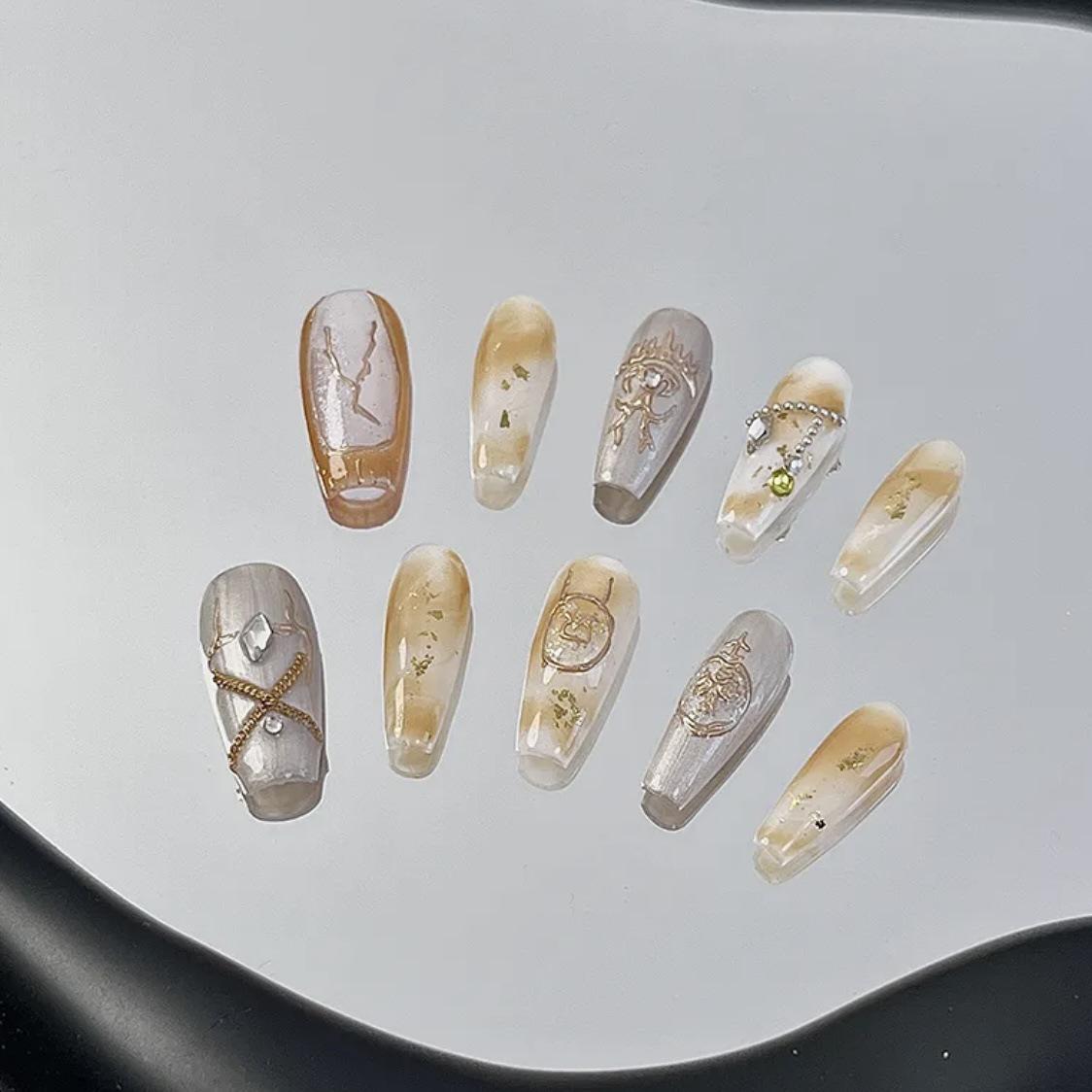 

Taurus Gold-Plated Yellow Ombre Nails: Long-Wear Sweet & Spicy Nail Art Patches