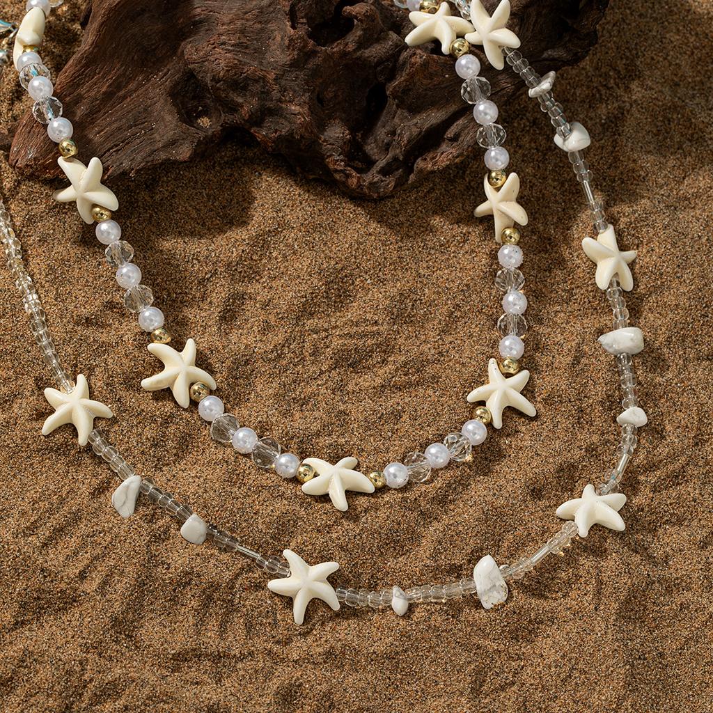 Women's Double-Layer Starfish Necklace with Pearl Beaded Choker, Niche Design Clavicle Chain for Seaside Vacation Style