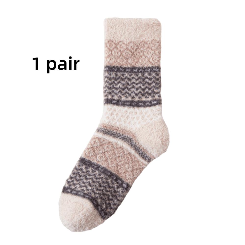 Fashion Autumn Winter Coral Fleece Socks Thicken Warm Sleep Socks Soft Half Fleece Medium Tube Sock For Women Girls