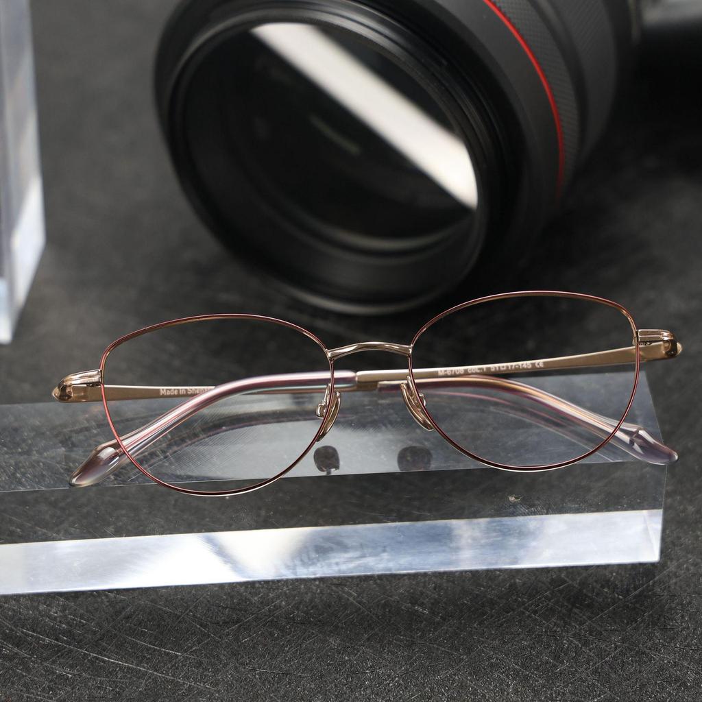 M6708S Retro Pure Titanium Unisex Eyeglass Frame with Acetate Elements for Prescription Lenses