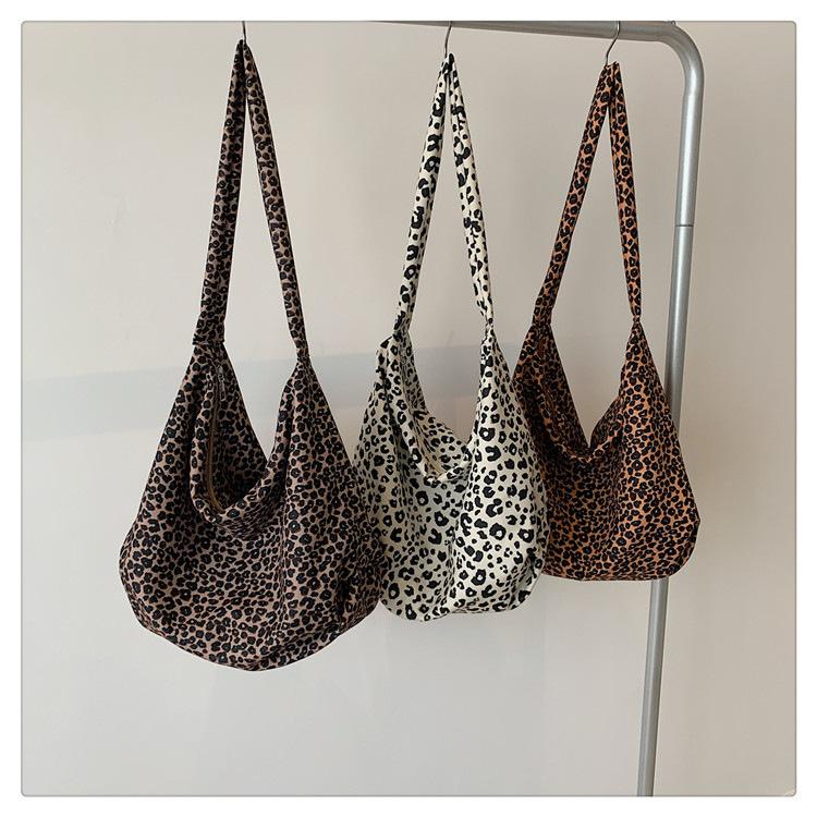 Bag Women's Bag New 2025 Shoulder Bag Leopard Print Casual Shopping Bag Large Capacity Popular Fashion Solid Color Tote Bag