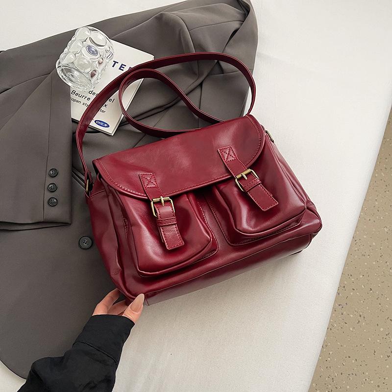 

Crossbody Bag for Women Shoulder Bags Large Capacity Purse and Handbags Simple Retro Designer Bags