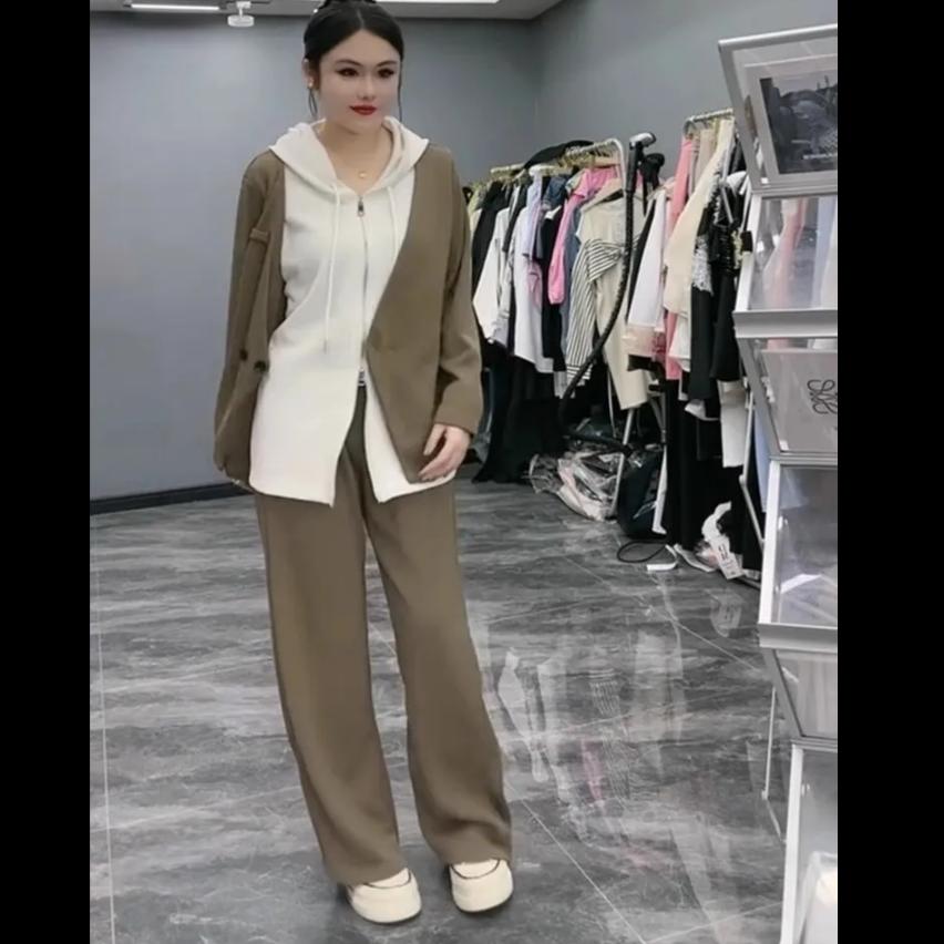 Plus Size Lazy Style Fake Two-piece Hooded Sweater Suit Women's Autumn and Winter Wide-leg Pants Two-piece Suit