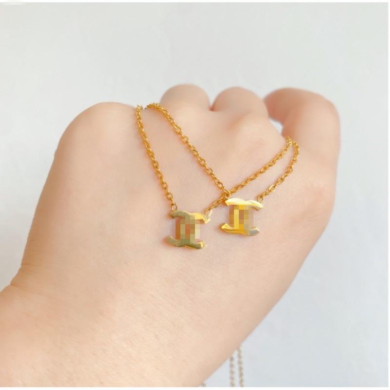 Colier Clasic 2025 Arc de Triumf, Stil Luxos, pentru Claviculă, pentru Femei - Oțel Inoxidabil