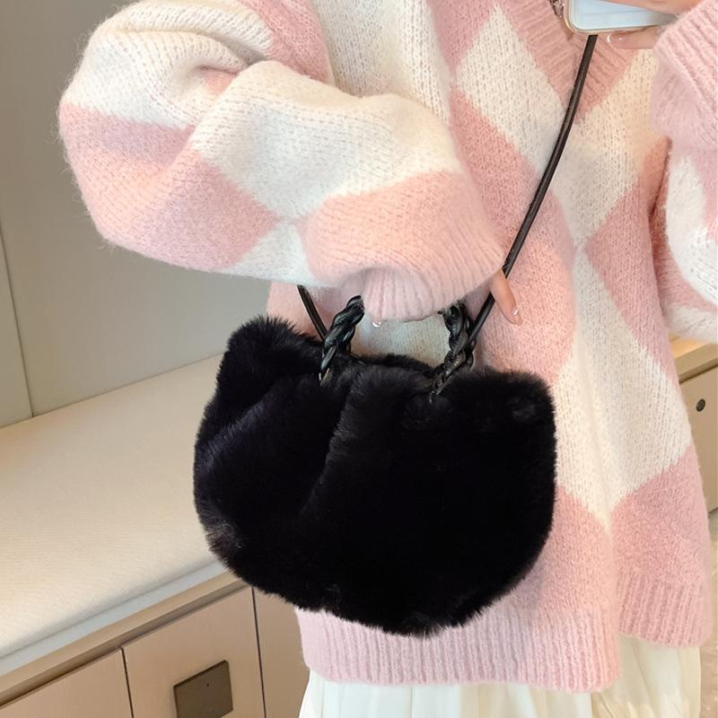 Multi Functional Furry Shoulder Bag Fashionable Women Bucket Handbag Soft Plush Crossbody Bags