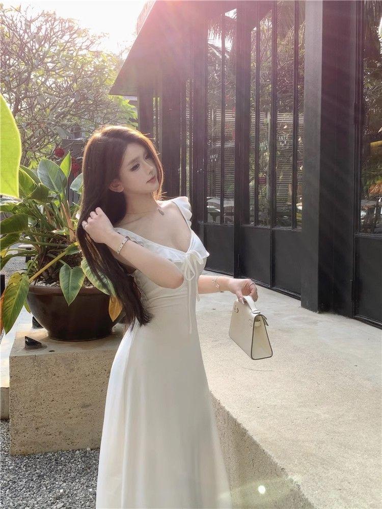 Women's Elegant White Spaghetti Strap Backless Summer Dress 2026 - Long, Beautiful Beach Photo Shoot Fairy Style