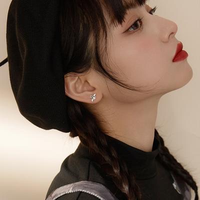 Yousheng 1 Pair Women Ear Studs Angels And Demon Minimalist Inlaid Personalized Gradient Color Ear Decoration Wing Asymmetric Anti-allergy Women