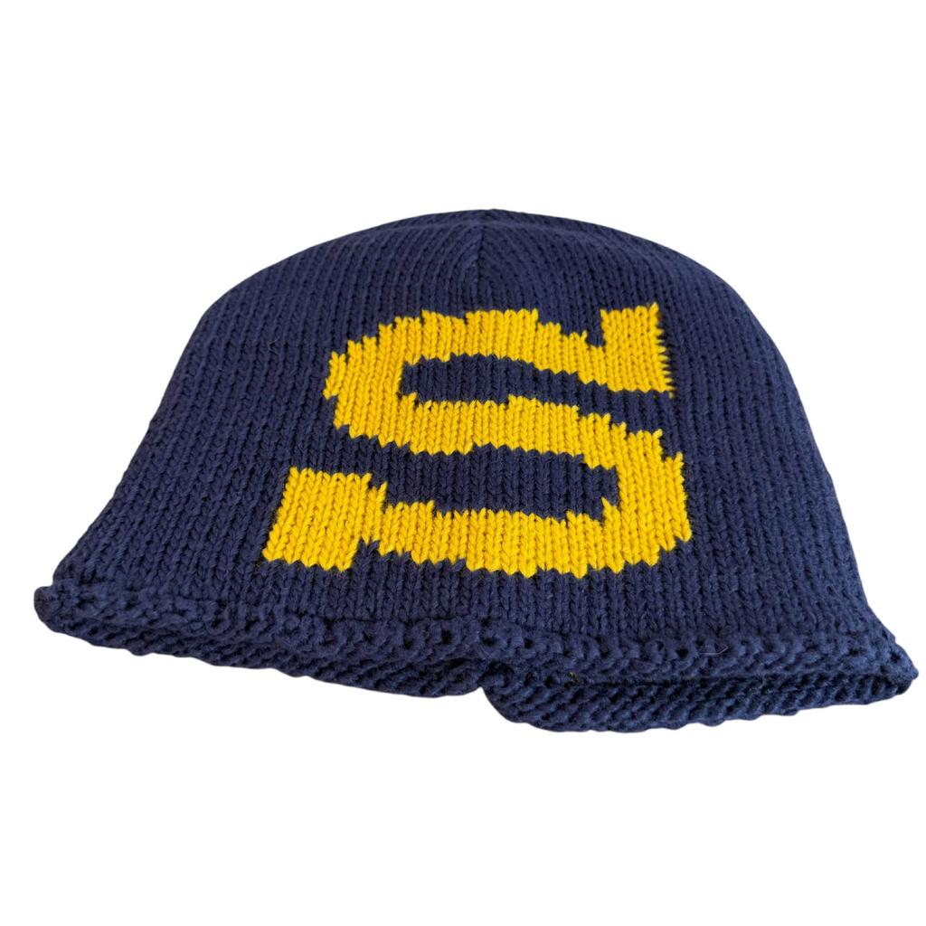 American contrasting color letter thick knitted wool hat for girls, big head circumference in autumn and winter, small face without makeup and vers