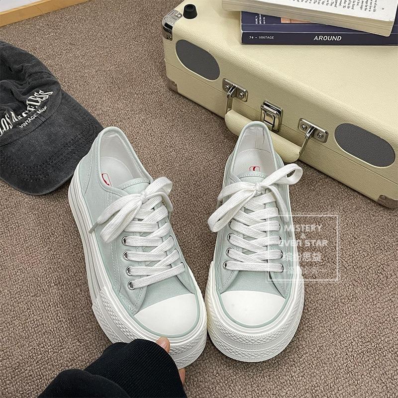 Summer New Thick-soled Round-headed Canvas Shoes Women's Low-top Versatile Board Shoes 824